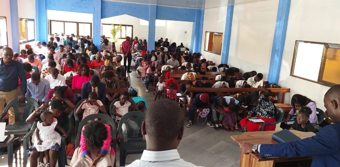 CONFIANDO NO PODER DE DEUS PARA REALIZAR GRANDES COISAS